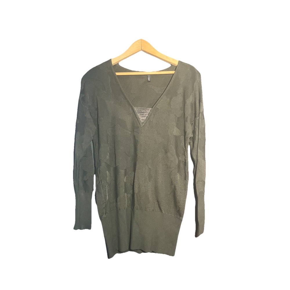 White House Black Market Olive Green Camo Tunic Sweater Women's Size Small (D4) - Picture 4 of 9